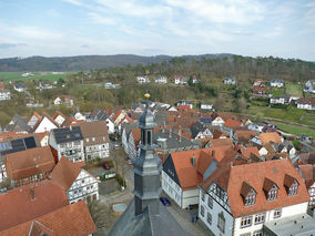 Vorbereitung auf Palmsonntag (© Karl-Franz Thiede)